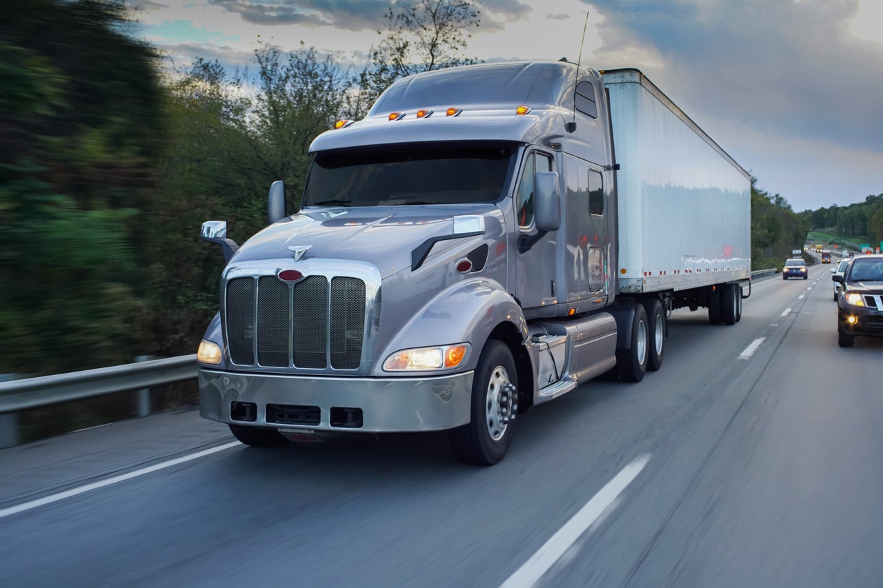 How a Maryland Traffic Lawyer Can Help With Truck Weight Violations